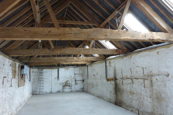 Staunton_Unit-18_Barn-Interior